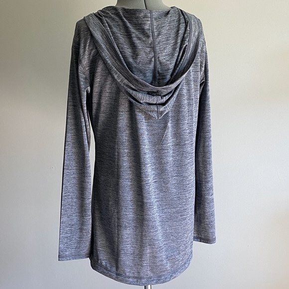 Zella Womens Medium Gray Long Sleeve V-Neck Lightweight Hoodie Top - Picture 2 of 6
